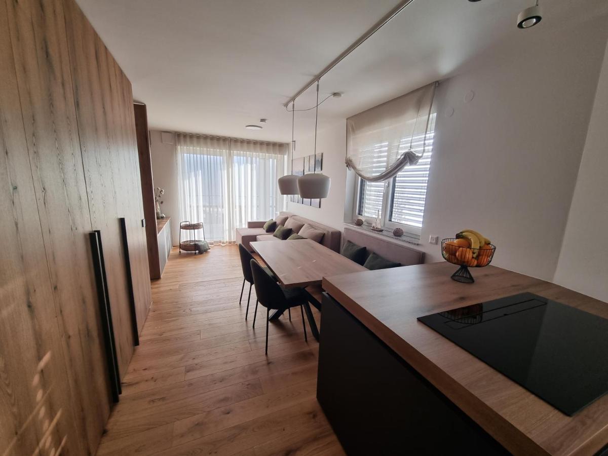 Apartment Deluxe Ossiacher See - Gerlitzen Sattendorf ภายนอก รูปภาพ