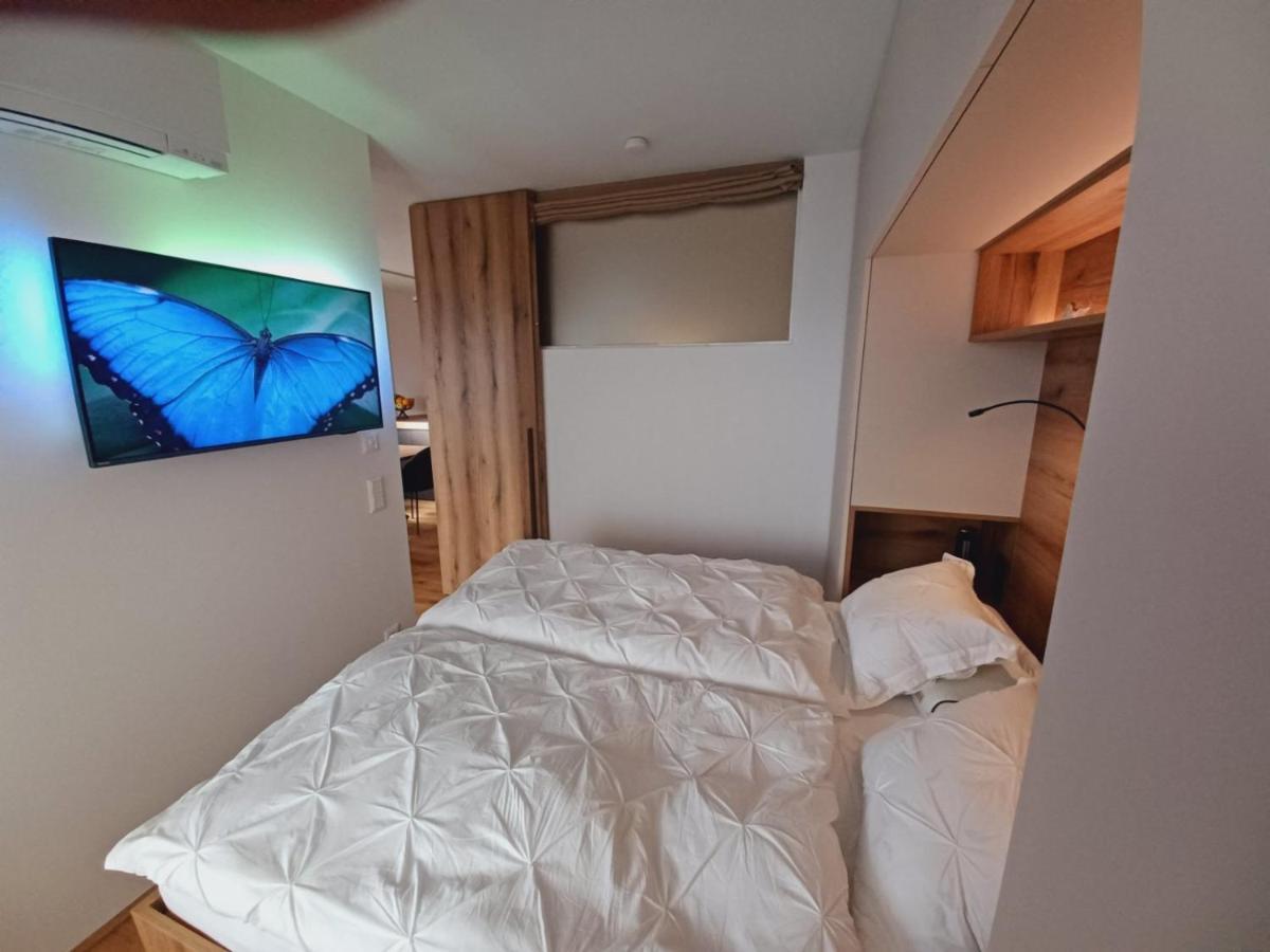 Apartment Deluxe Ossiacher See - Gerlitzen Sattendorf ภายนอก รูปภาพ