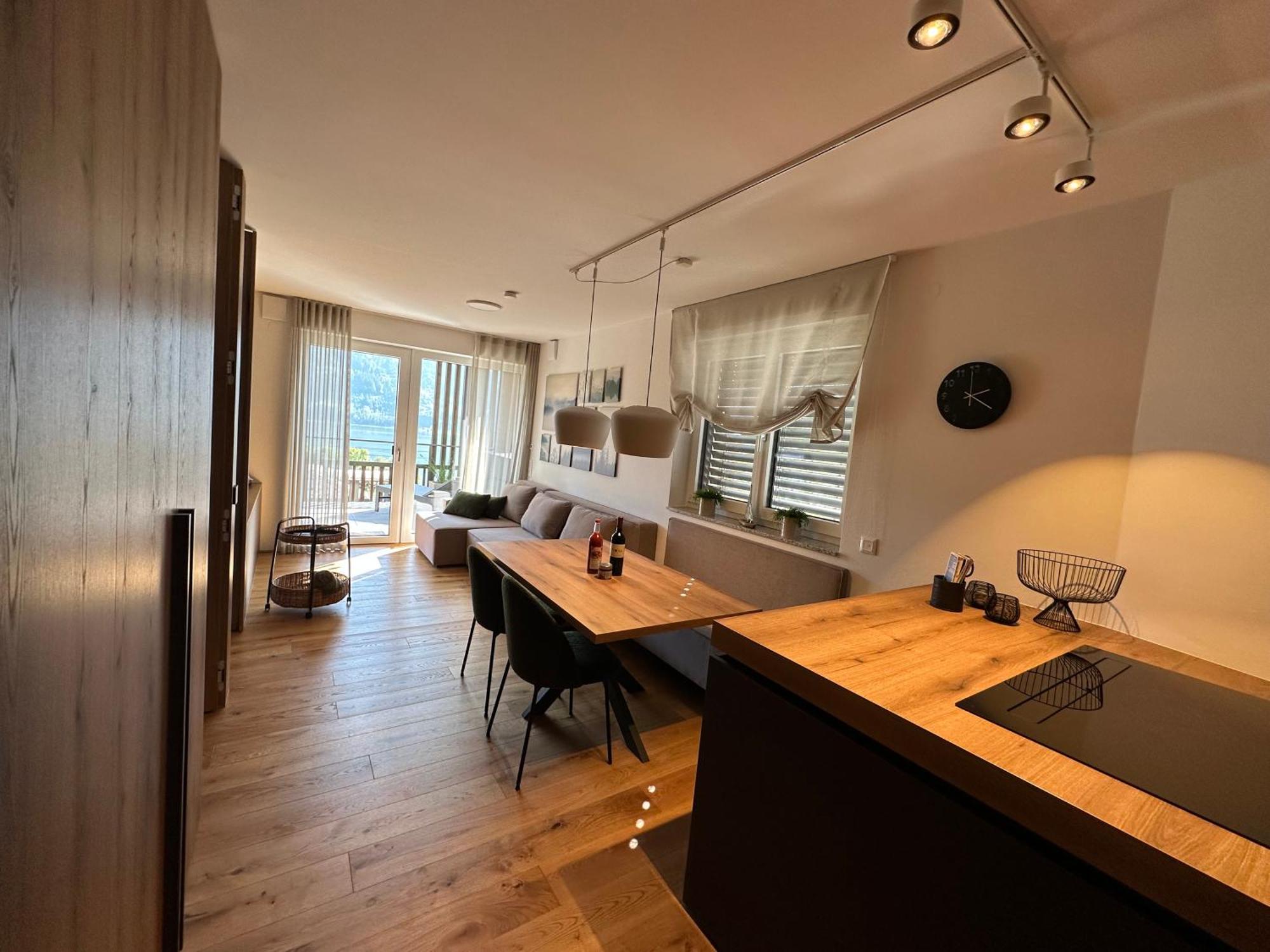 Apartment Deluxe Ossiacher See - Gerlitzen Sattendorf ภายนอก รูปภาพ
