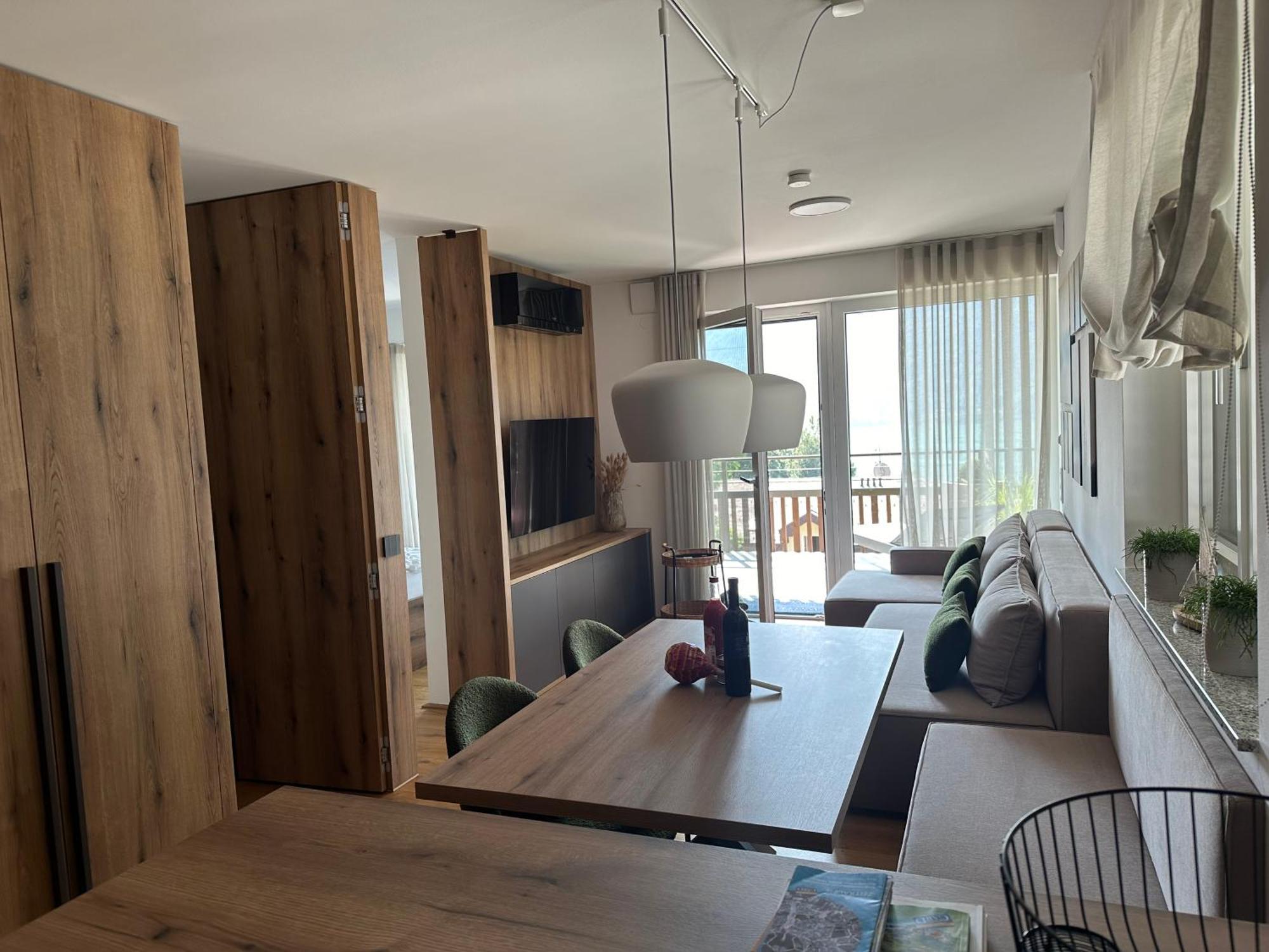 Apartment Deluxe Ossiacher See - Gerlitzen Sattendorf ภายนอก รูปภาพ